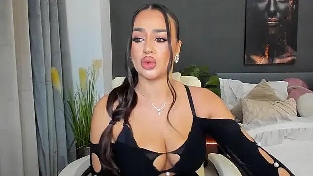 Sonia__Rey — show squirt and 5 minutes lush control