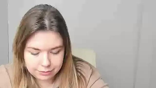 SusannaNight on StripChat 