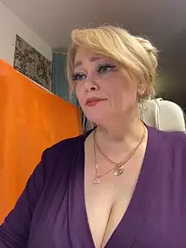 Avatar of Sweet-blonde