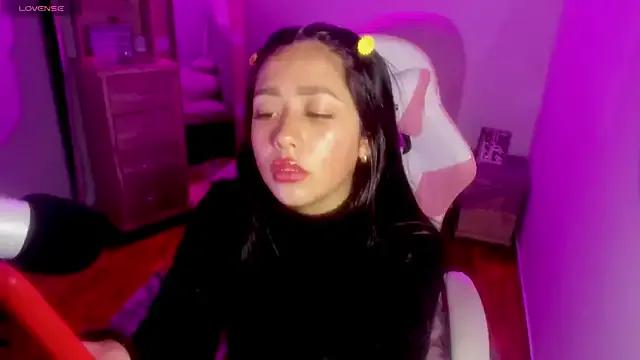 Sweet_milady on StripChat 