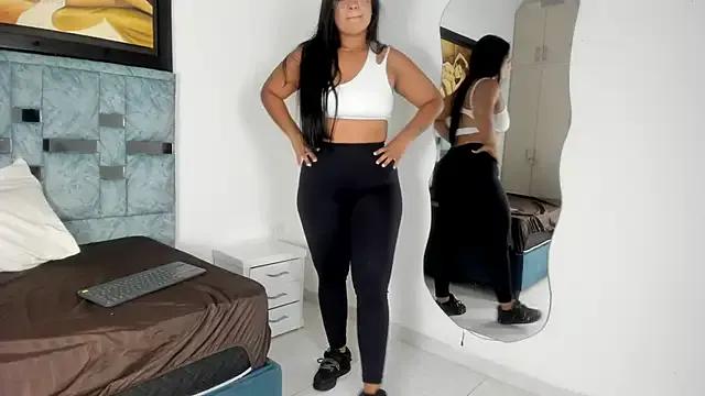 tamara_lovv on StripChat 