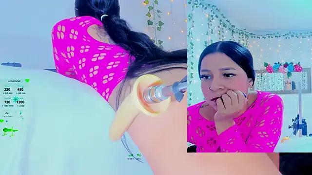 Tiffanny_Love_ on StripChat 