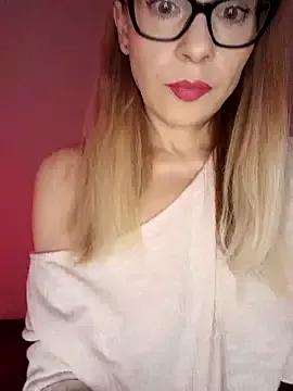 USA4Helen — Fingering pussy 