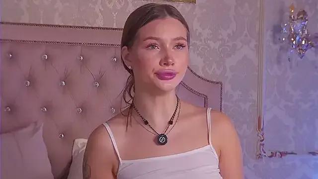 Avatar of ViolaFlirt