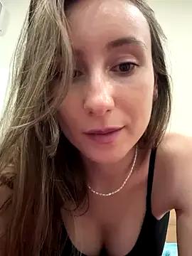 viviandaimond1 on StripChat 