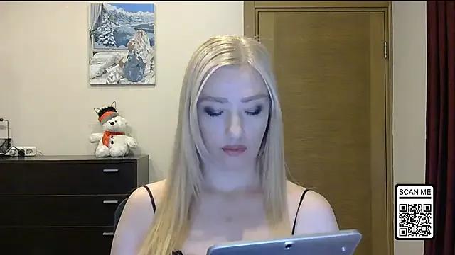 Wild_Silk_Desire — Change clothes and sexy dance)