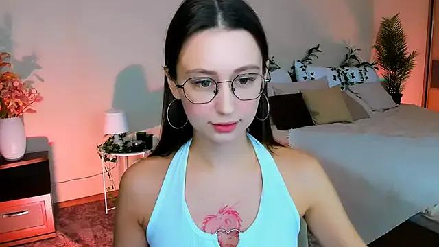 Avatar of YourLovellyStory