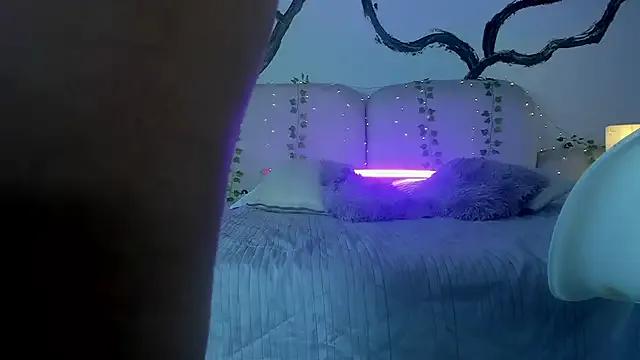 ZarinaWynne — flash pussy