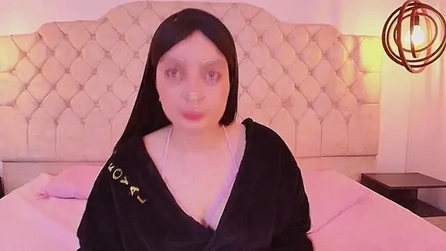 Zyara_ — Spanks X5 Ass  